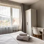 с люлка и гледка в The House с термална зона Apartment