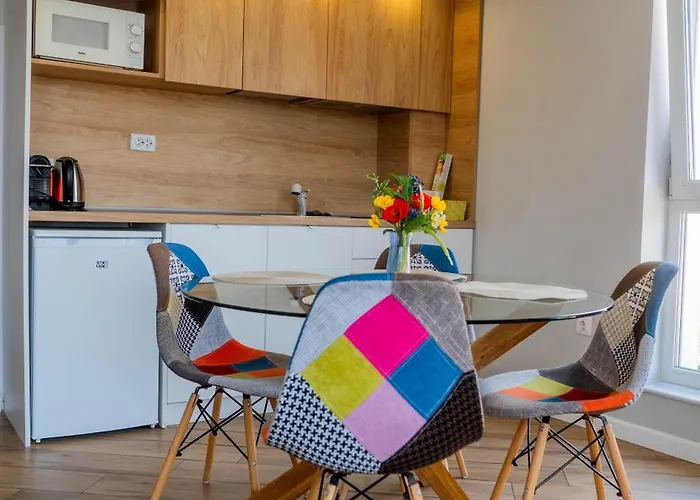 с люлка и гледка в The House с термална зона Apartment