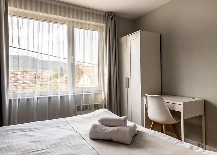 с люлка и гледка в The House с термална зона Apartment